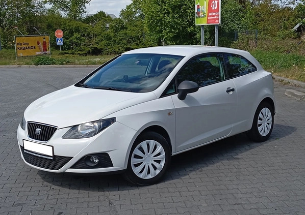 Seat Ibiza cena 13900 przebieg: 153000, rok produkcji 2010 z Świdnica małe 46